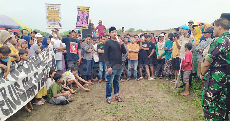 Belum Ada Titik Temu, Warga Nguling Kembali Demo Penolakan Batalyon 15 TNI AL