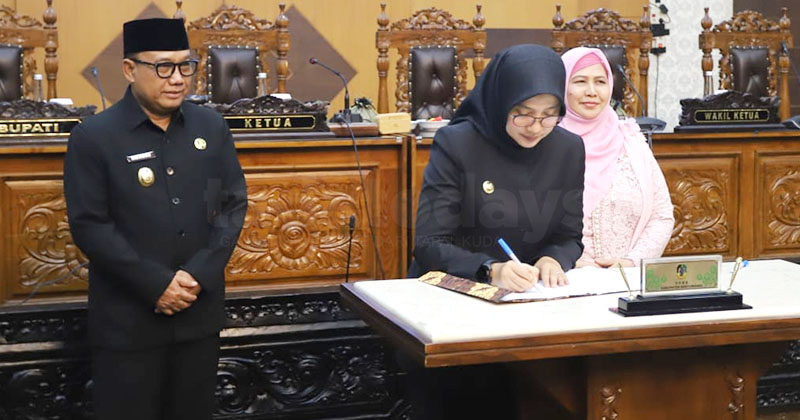 Jelang Tutup Tahun, DPRD Banyuwangi Sahkan Perda Inovasi Daerah