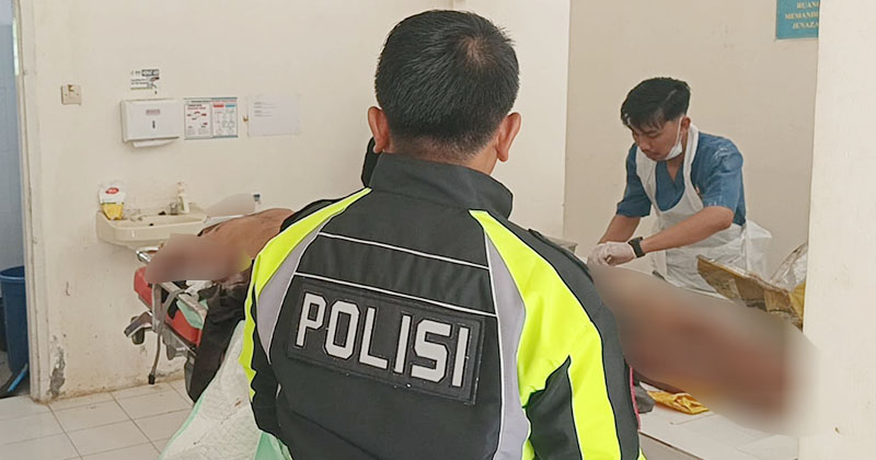 Truk Muat Buah Naga Terguling di Kalibaru Banyuwangi, Sopir dan Kernet Tewas