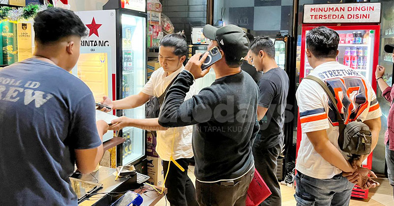 Kafe di Kota Pasuruan Diduga Jual Miras, Ditutup Polisi