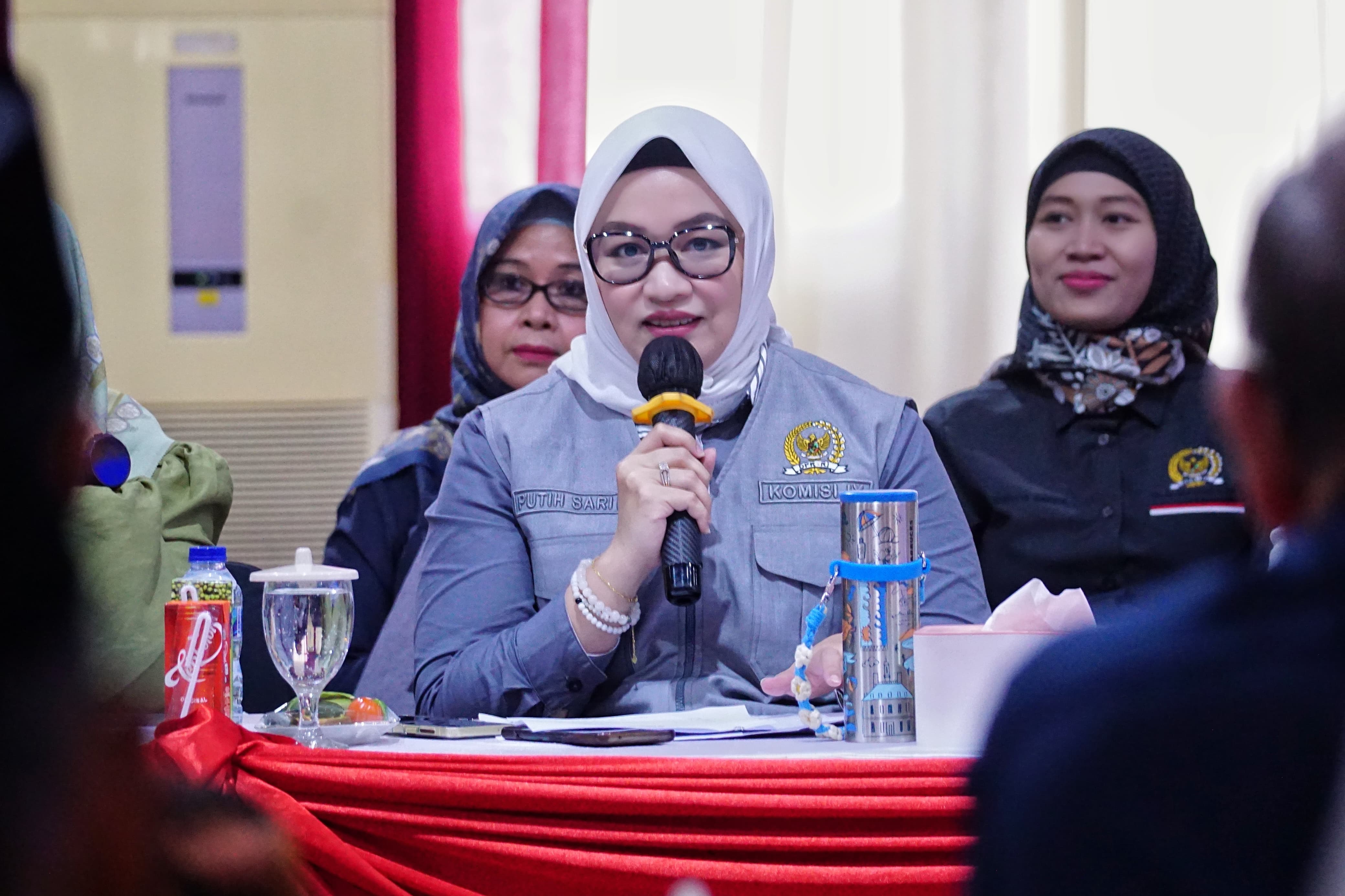 Komisi IX DPR RI Turun ke Pasuruan, Pembayaran THR Perusahaan Jadi Sorotan