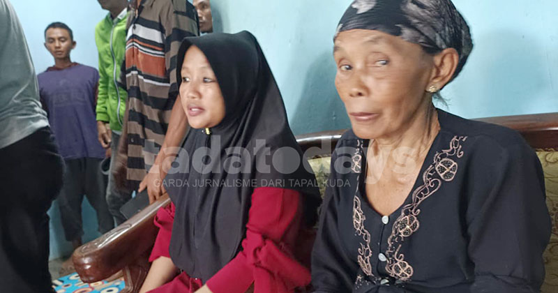 Dipicu Dendam Lama, Ibu Labrak Ibu di Pohsangit Leres Probolinggo hingga Baku Hantam