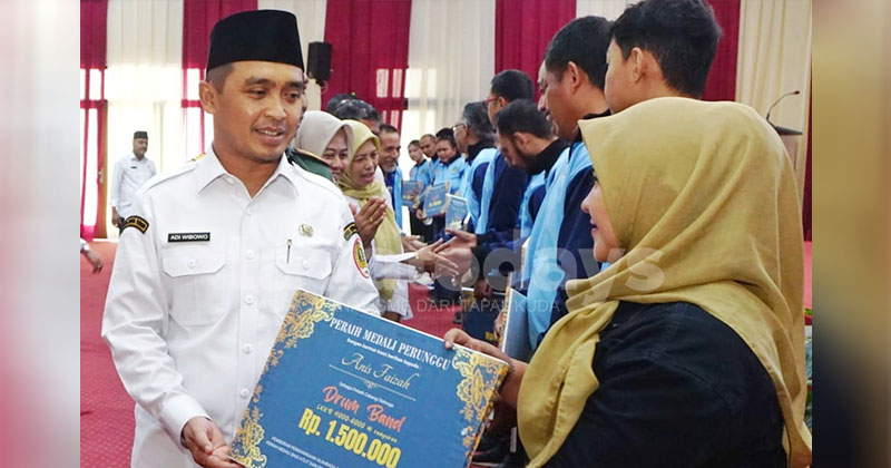 Bonus Atlet Kota Pasuruan Peraih Medali Porprov IX Jatim Dibagikan, Wali Kota Minta Maaf, Cabor Kecewa