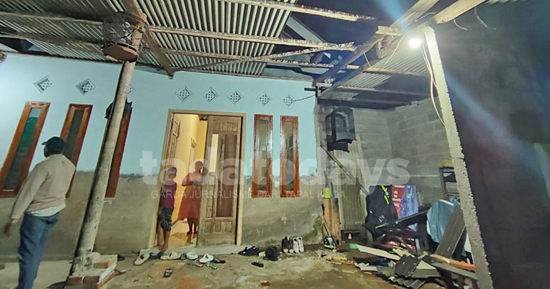 Hujan dan Angin Kencang di Pasuruan, Gedung KUA, Bank Sampah hingga Belasan Rumah Warga Rusak