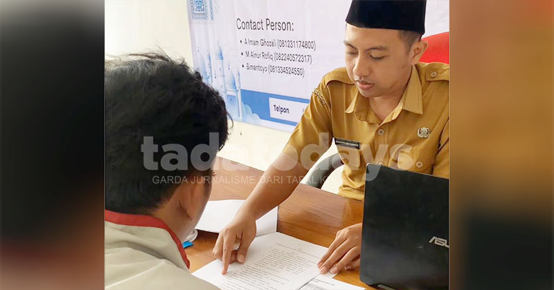 Pekerja Mulai Datangi Posko THR Disnaker Pasuruan untuk Konsultasi Pembayaran THR