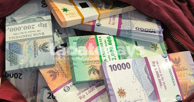 Kenapa Lebaran Identik dengan Uang Baru? Ini Penjelasan Pakar Komunikasi UIN KHAS Jember