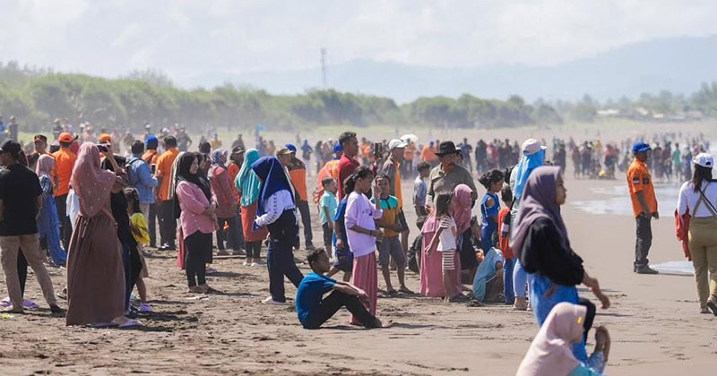 Wisata Pantai Watu Ulo–Papuma Ramai, Tiket Terusan dan Event Lokal Dongkrak Kunjungan