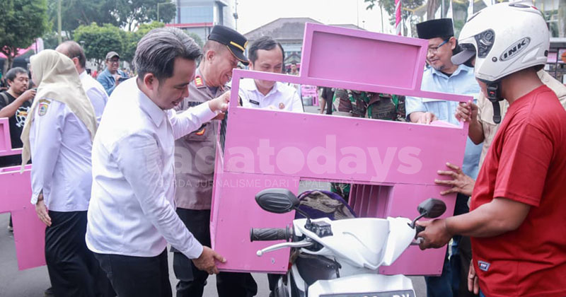 Program Gerobak Cinta Rp 12 Miliar Disorot, DPRD Jember Minta Dampak Nyata untuk UMKM