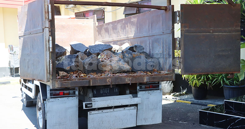 Tiga Bulan Beroperasi, Tambang Ilegal di Pasuruan Raup Omzet Ratusan Juta