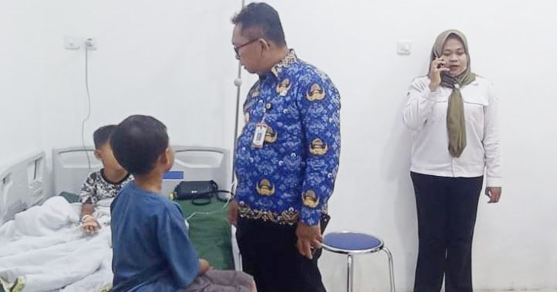 Belasan Murid TK di Jember Diduga Keracunan MBG, Dilarikan ke Puskesmas