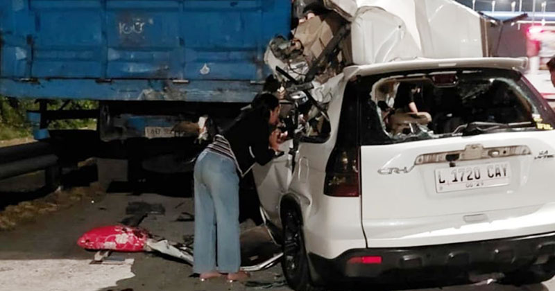 Mobil Tabrak Truk Mogok di Tol Purwodadi, Lima Orang Meninggal
