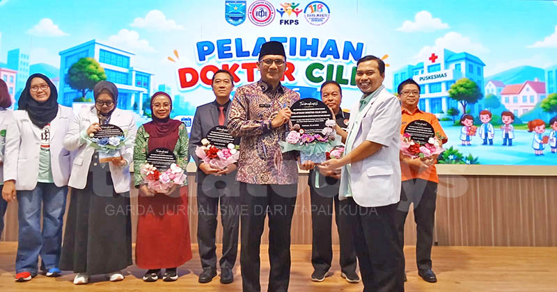 Peringati Hari Bakti Dokter Indonesia ke-118 dan HAN IDI Kabupaten Probolinggo-FKPS Gelar Pelatihan Dokter Cilik 2026